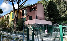 Terrace & Parking - Holiday Home Near Fegina Beach