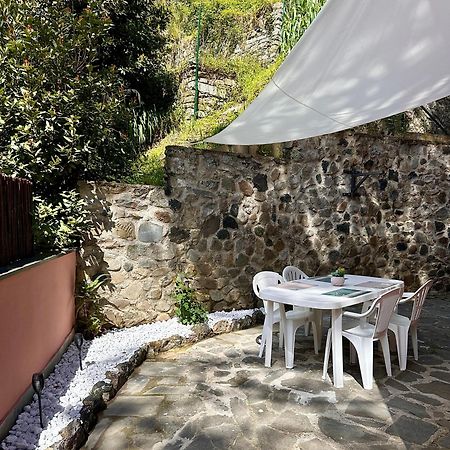 Terrace & Parking - Holiday Home Near Fegina Beach Monterosso al Mare Exterior photo